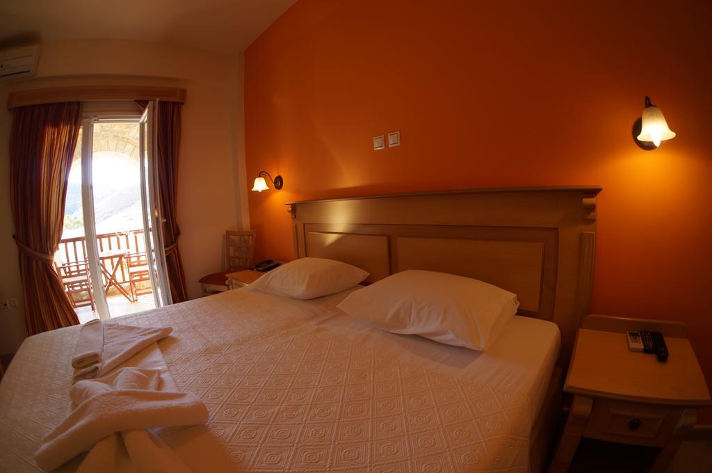 Archipelagos Hotel Fourni Extérieur photo